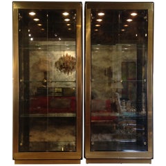 A pair of lighted Mastercraft Vitrines