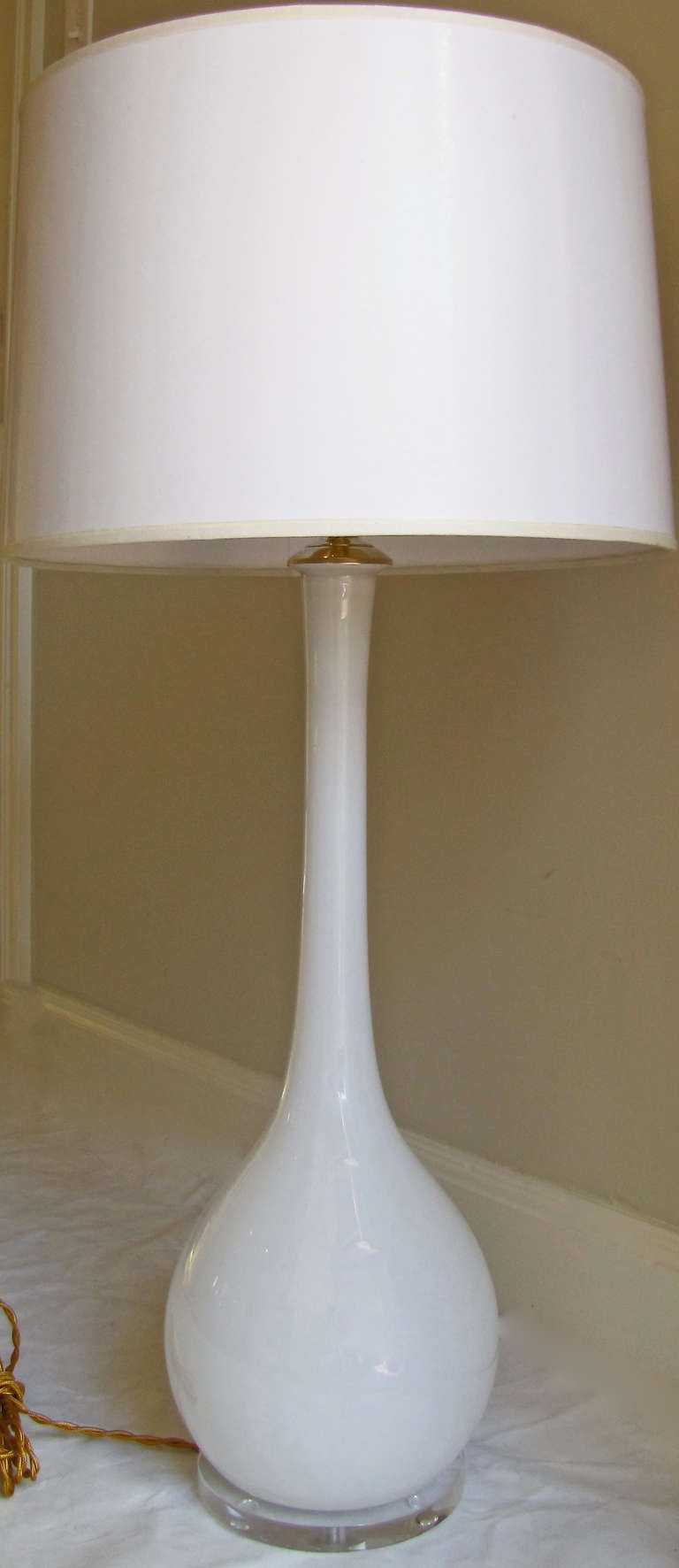 Tall Murano Italian White Glass Table Lamp 3