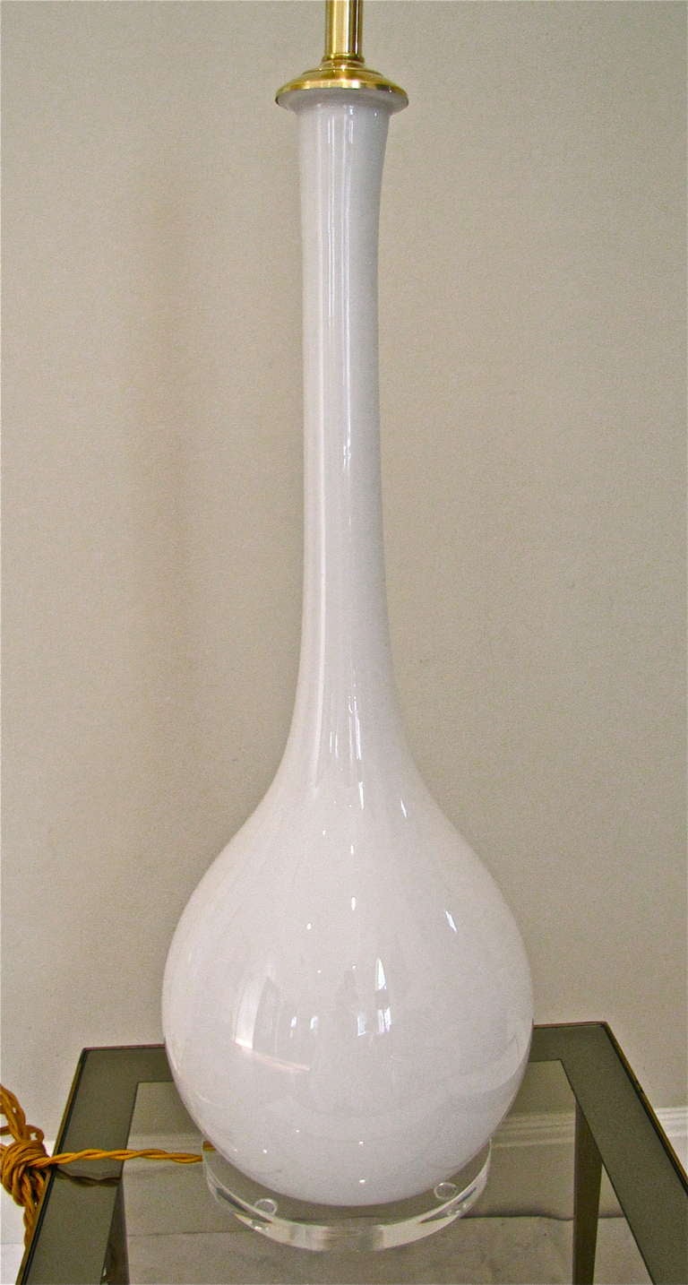 Tall Murano Italian White Glass Table Lamp In Excellent Condition In Palm Springs, CA