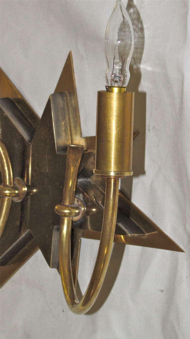 French Moderne Pair of Star Motif Brass Sconces For Sale 1