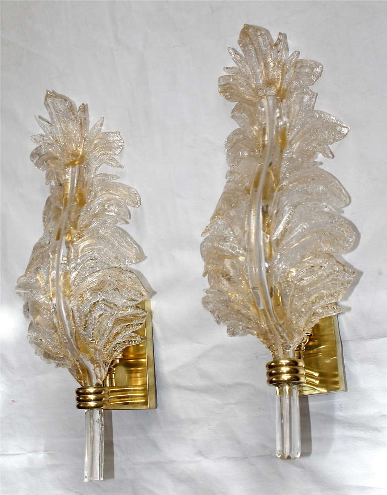 Pair Barovier Murano Italian Glass Rugiadoso Leaf Wall Sconces In Good Condition In Palm Springs, CA
