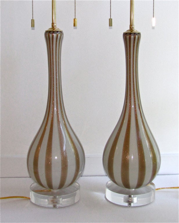 Pair of Rare Circus Stripe Barbini Murano Italian Glass Lamps In Good Condition In Dallas, TX