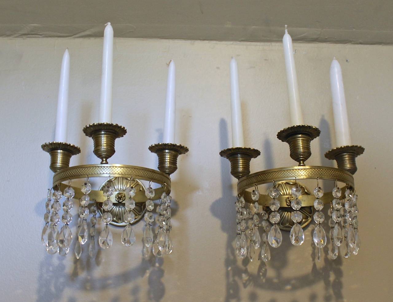 19th Century Pair of French Directoire Brass and Crystal Wall Sconces For Sale