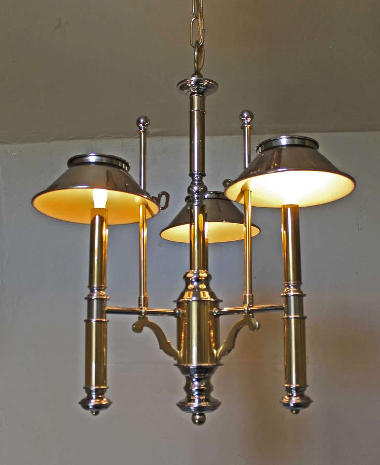 Lightolier Bouillotte Chandelier in Polished Brass and Nickel For Sale 4