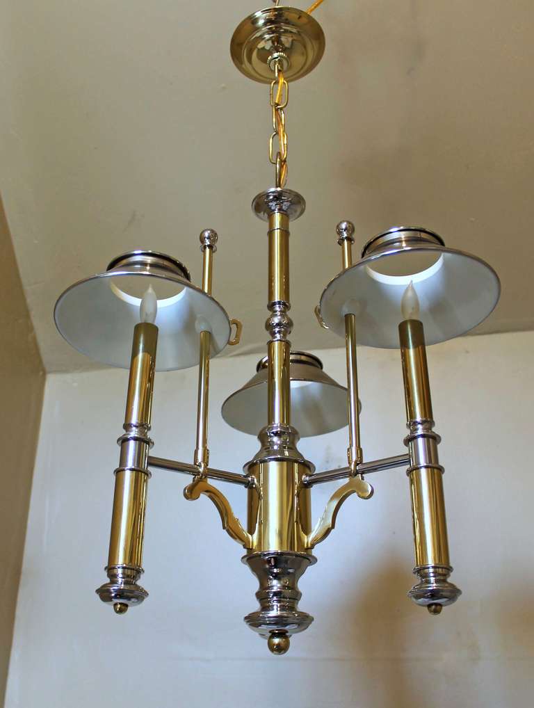 Lightolier Bouillotte Chandelier in Polished Brass and Nickel For Sale 1