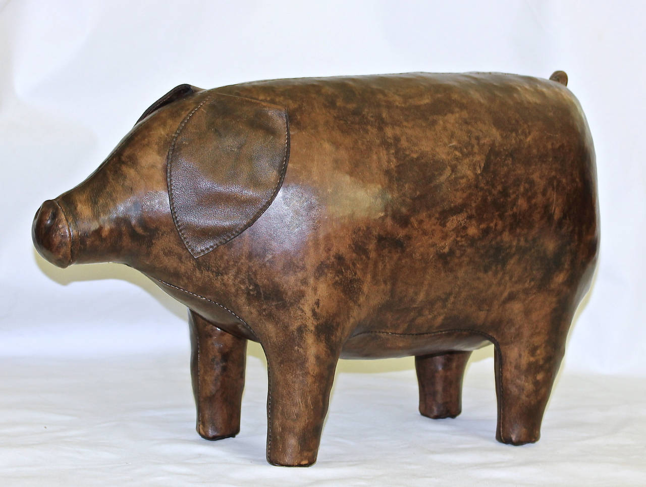 Great Britain (UK) Omersa Leather Animal Pig Footstool for Abercrombie & Fitch