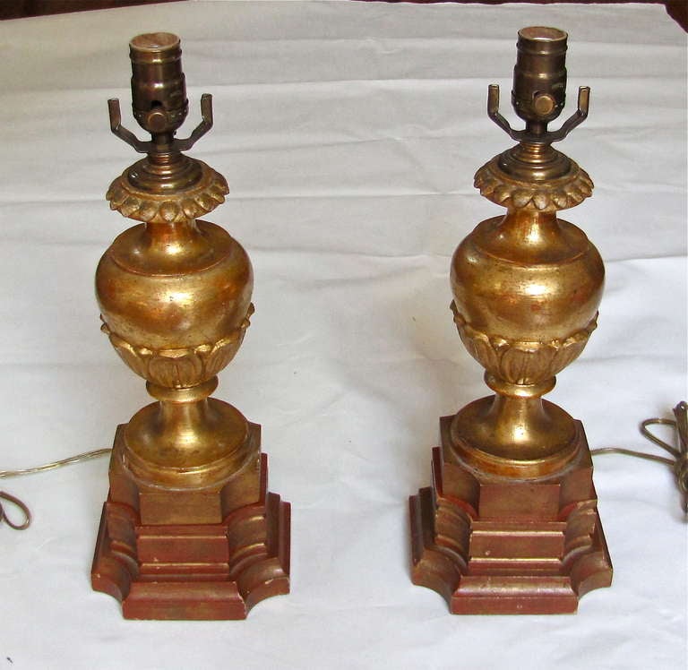 Pair of Italian Carved Wood Water Gilt Lamps 1