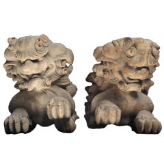 Shi Shi Guardian Lion Carvings