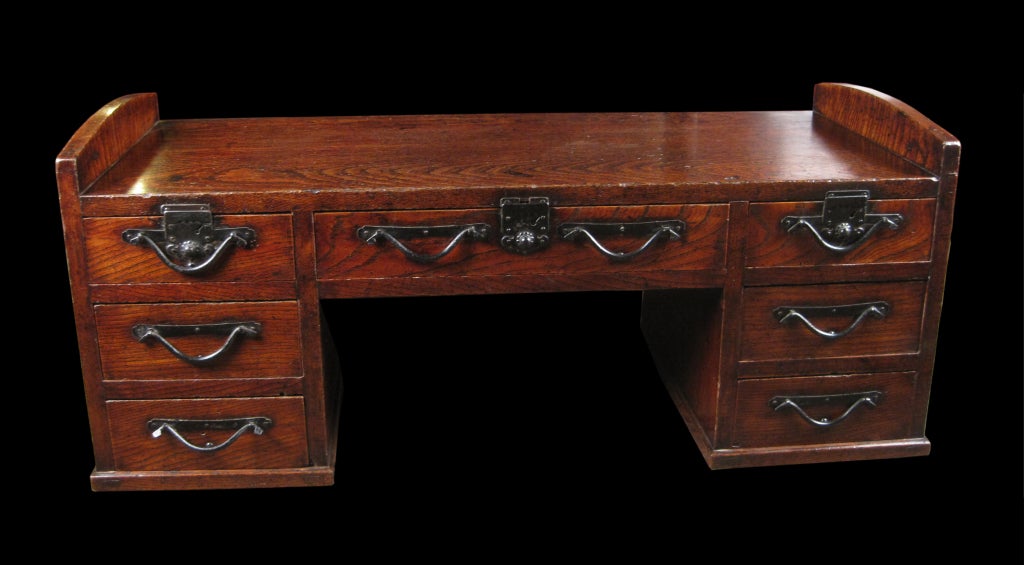 Japanese desk