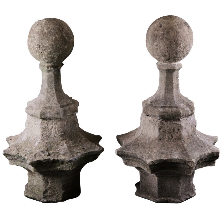 Pair of early 19th Century Stone Finials For Sale at 1stDibs