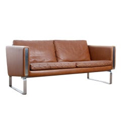 Modern Danish sofa by Hans J. Wegner modèle JH-802