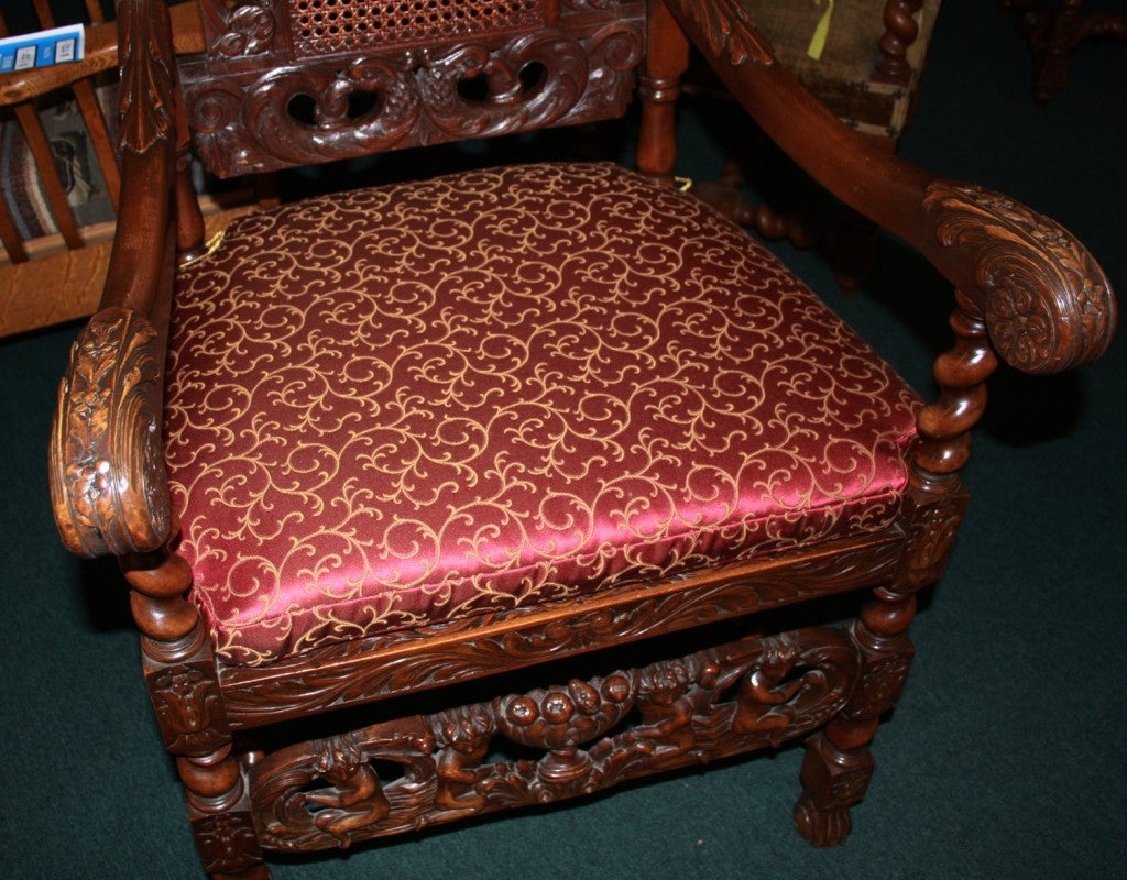 English Grand Walnut Chair Fit for a Queen or King For Sale