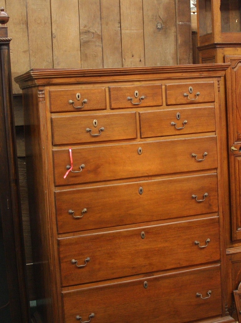 Walnut Tallboy Dresser Circa 1800 In Excellent Condition For Sale In Carson City, NV