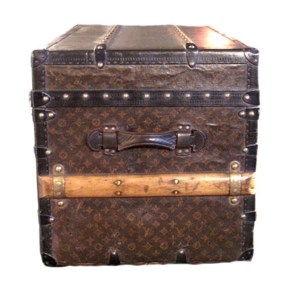 Louis Vuitton Gentleman Trunk In Excellent Condition For Sale In Philadelphia, PA