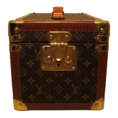 Used Louis Vuitton Boite Falcons Train Case