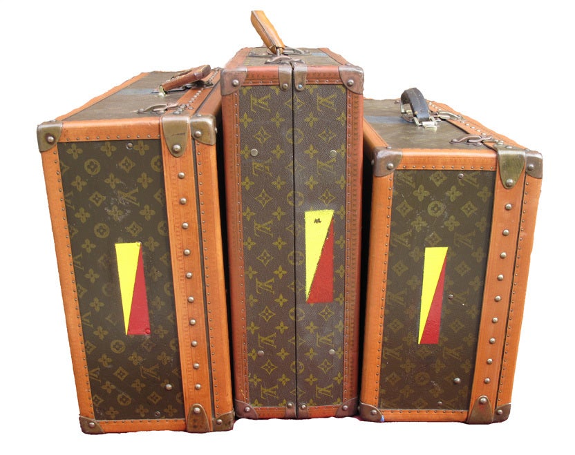 RARE-AUTHENTIC-AMAZING Louis Vuitton Monogram suitcases c1930s in excellent condition.  This set of 3 Bisten suitcases feature the signature LV monogram canvas exterior with lozine trim and genuine leather handles.  These pieces also feature a