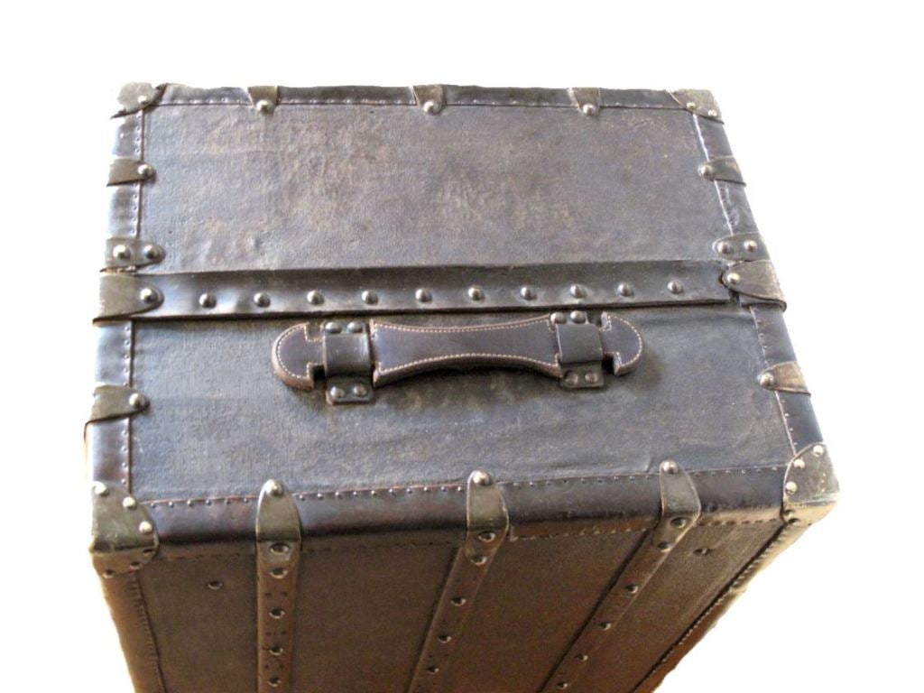 French Louis Vuitton Diminutive Papillion Bachelor's Double Wardrobe
