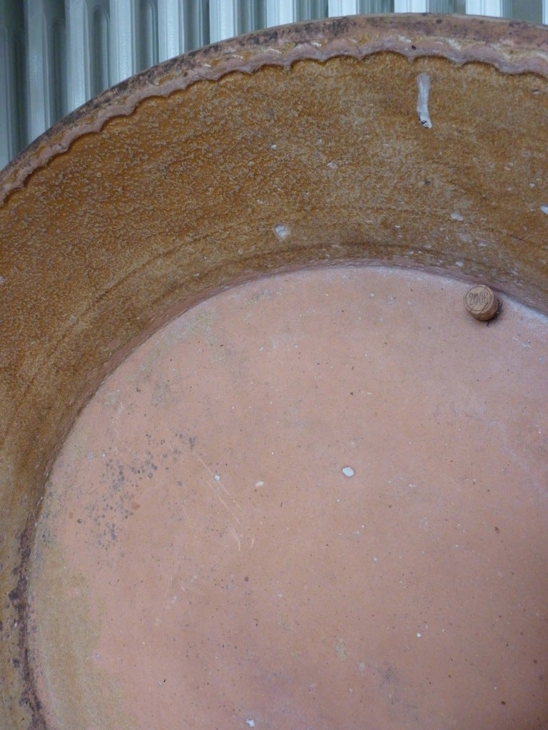 18th Century Spanish Terracotta Bowl In Excellent Condition In Sint-Kruis, BE
