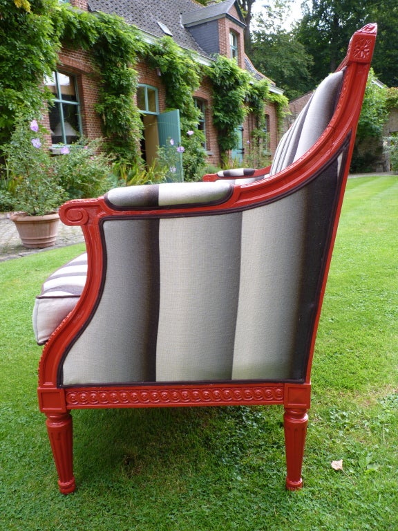 20th Century False Pair of French Red Lacquered Sofas Around 1920 For Sale