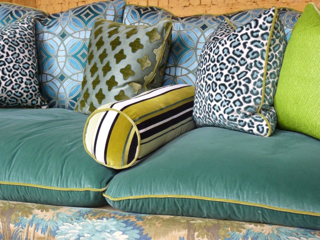 Reupholstered French 1940s Cha Cha Sofa In Verdure Fabrics 2