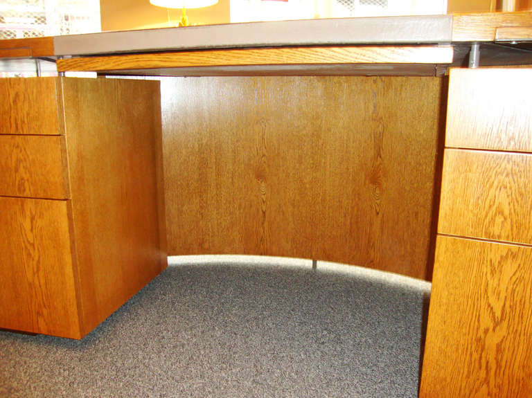 Large 1980's Desk by Andrée Putman 4