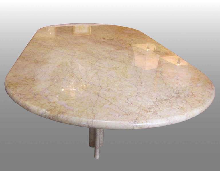 Italian Sculptural Rosso Marble Table Attributed to Gae Aulenti For Sale