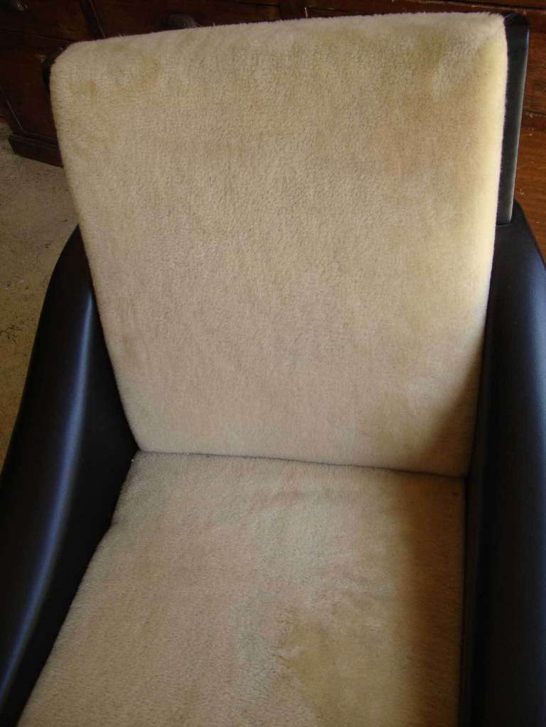 Two 1950's Italian armchairs 1