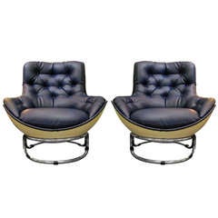 Vintage A Pair of "Karaté" Airborne Armchairs