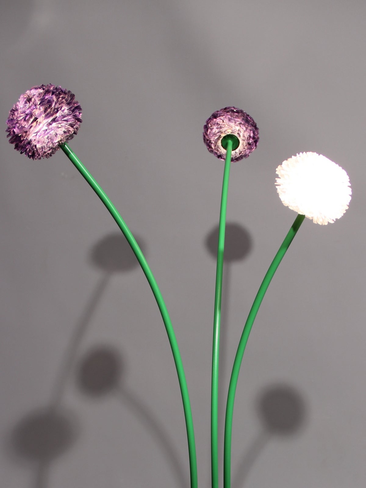 Deux lampes en verre travaillé à la main, édition limitée.