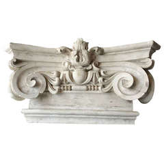 Ionic capital in plaster, France end of the XIXth century