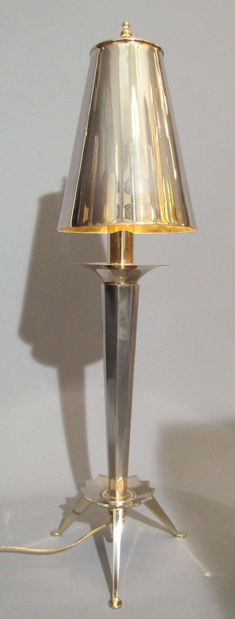 French Nice Pair of 1980s Table Lamps in Gilded and Silvered Metal