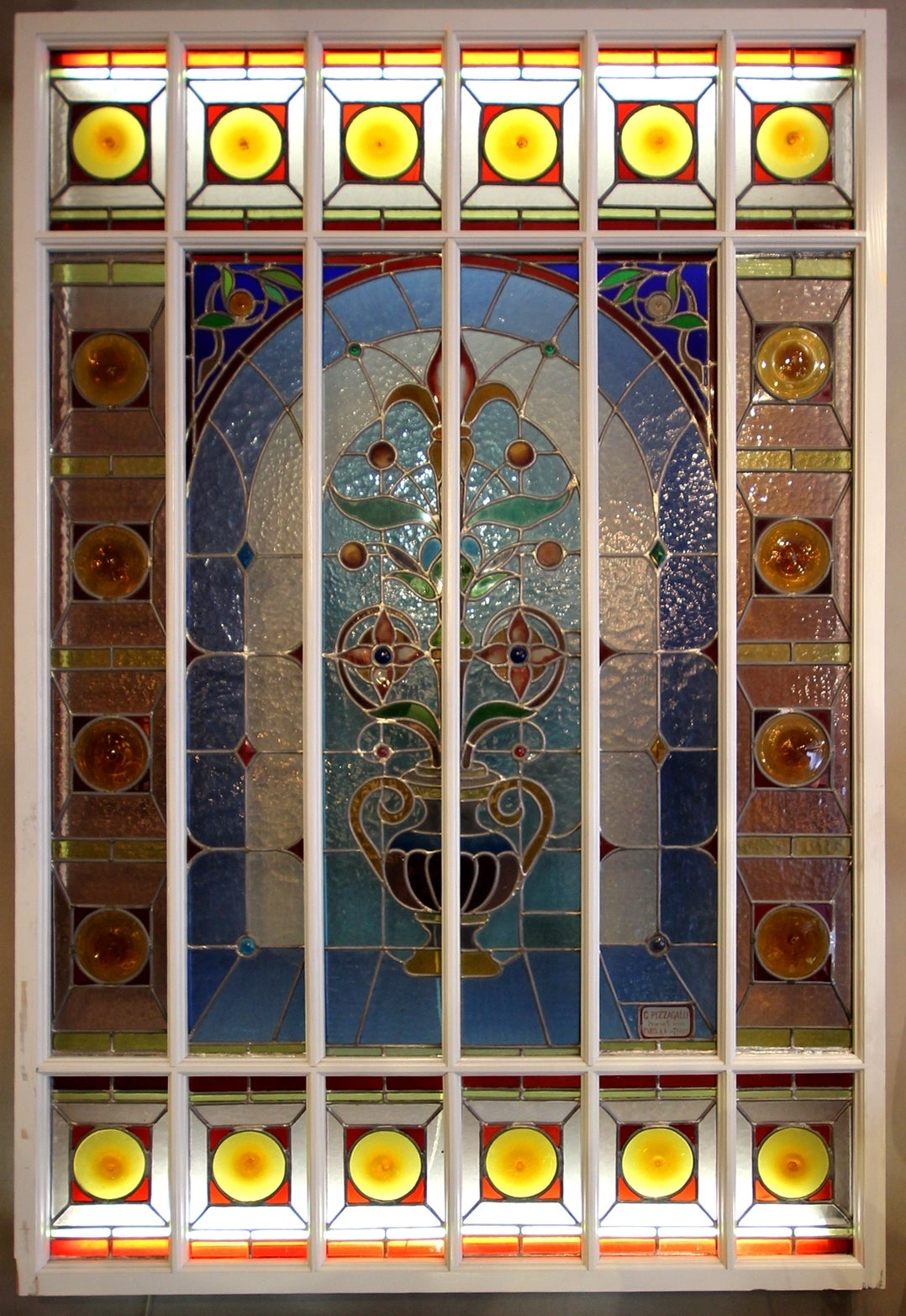 Stained glass panel by Carlo Pizzagalli, circa 1900 In Excellent Condition In Paris, FR