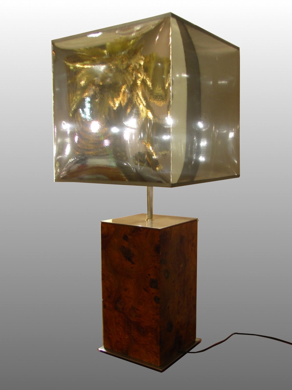 Two 1960-1970s Italian Lamps For Sale 4