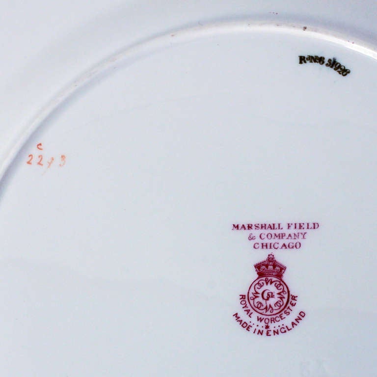 20th Century Twelve Royal Worcester Gilded Dinner Plates