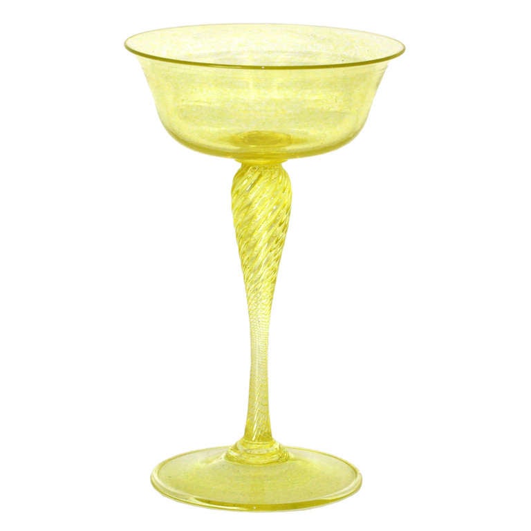 Set of 13 Yellow Venetian Champagnes, Stemware In Excellent Condition In Litchfield, CT