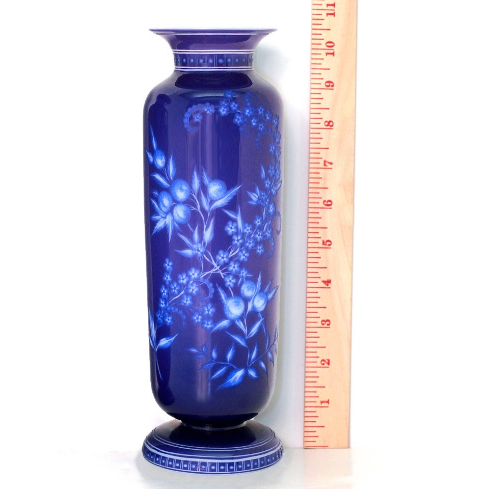 Stevens & Williams Intaglio Cut Case Art Glass Vases In Excellent Condition In Litchfield, CT