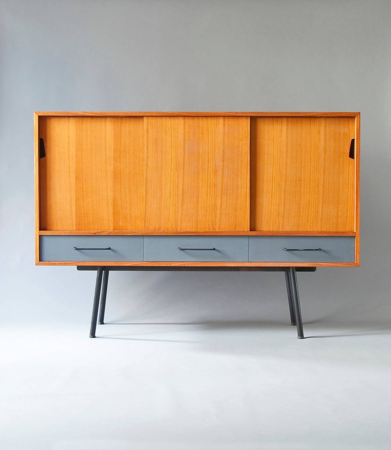 French Sideboard/buffet 102 by Janine Abraham - Meubles TV edition - 1952 For Sale