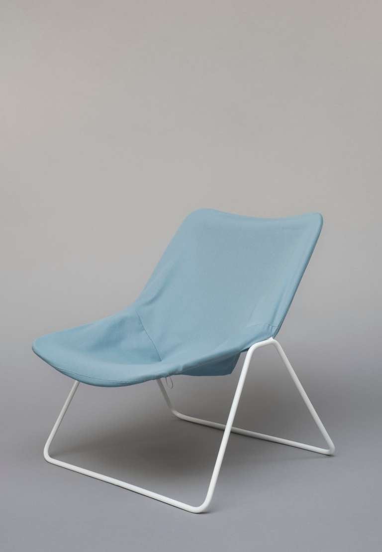 Chair of G1 by Pierre Guariche (1926 - 1995)
Airborne edition - 1953

Exhibition Mobi Boom, le design en France, 1945-1975
Musée des Arts Décoratifs - Paris - 2010 - p. 296
