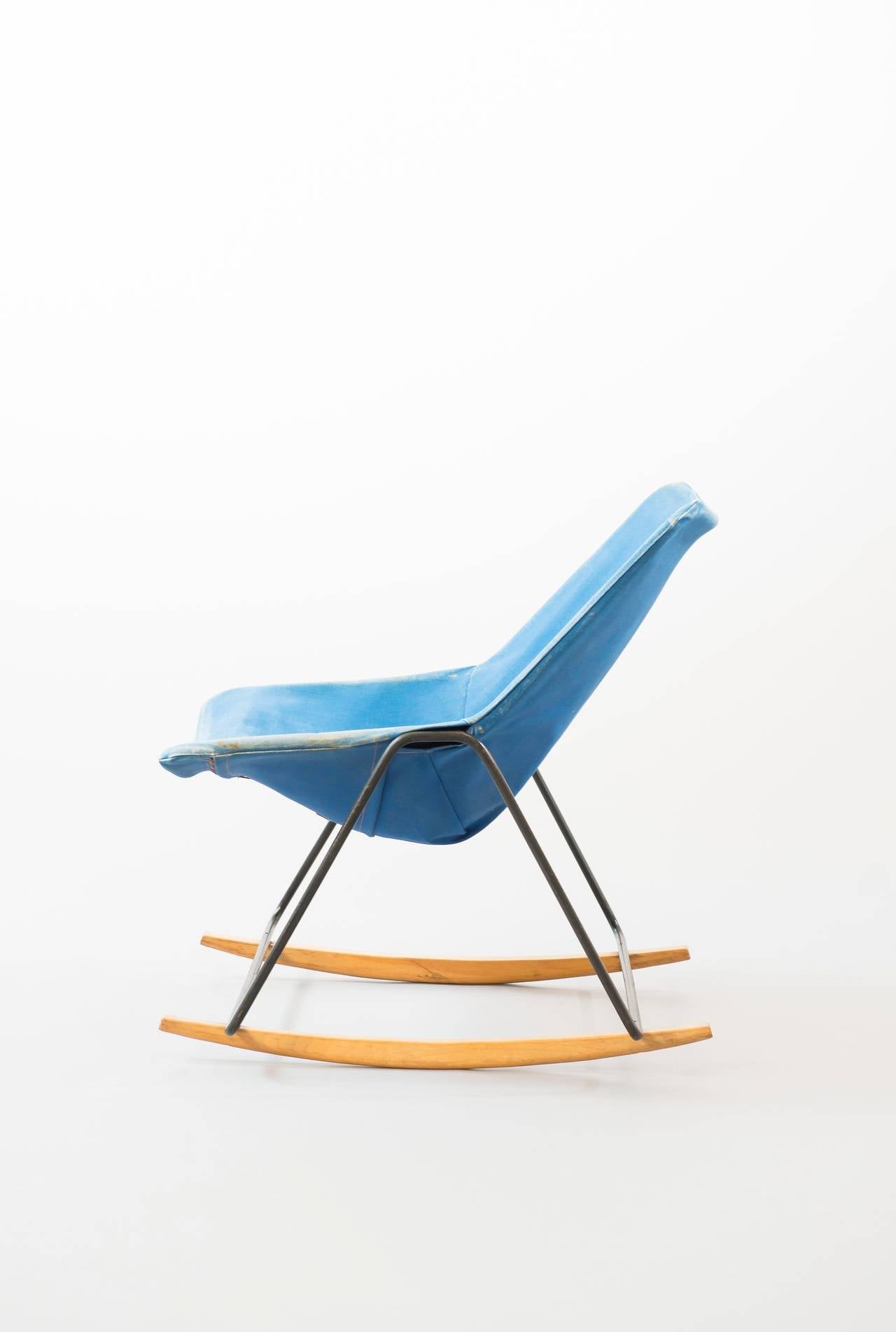Mid-20th Century Rocking chair G1 by Pierre Guariche - Airborne edition - 1953 For Sale