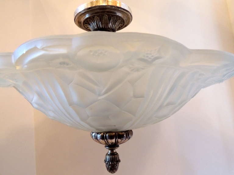 Wonderful French Art Deco Silvered Bronze and Art Glass Flush Mount Fixture In Good Condition For Sale In Roslyn, NY