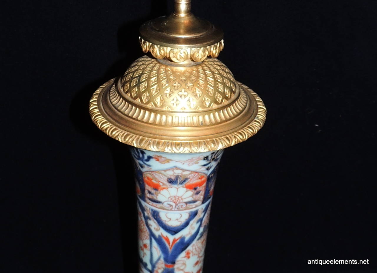 19th Century Stunning Pair of Imari & French Ormolu Dore Bronze-Mounted Hand-Painted Lamps