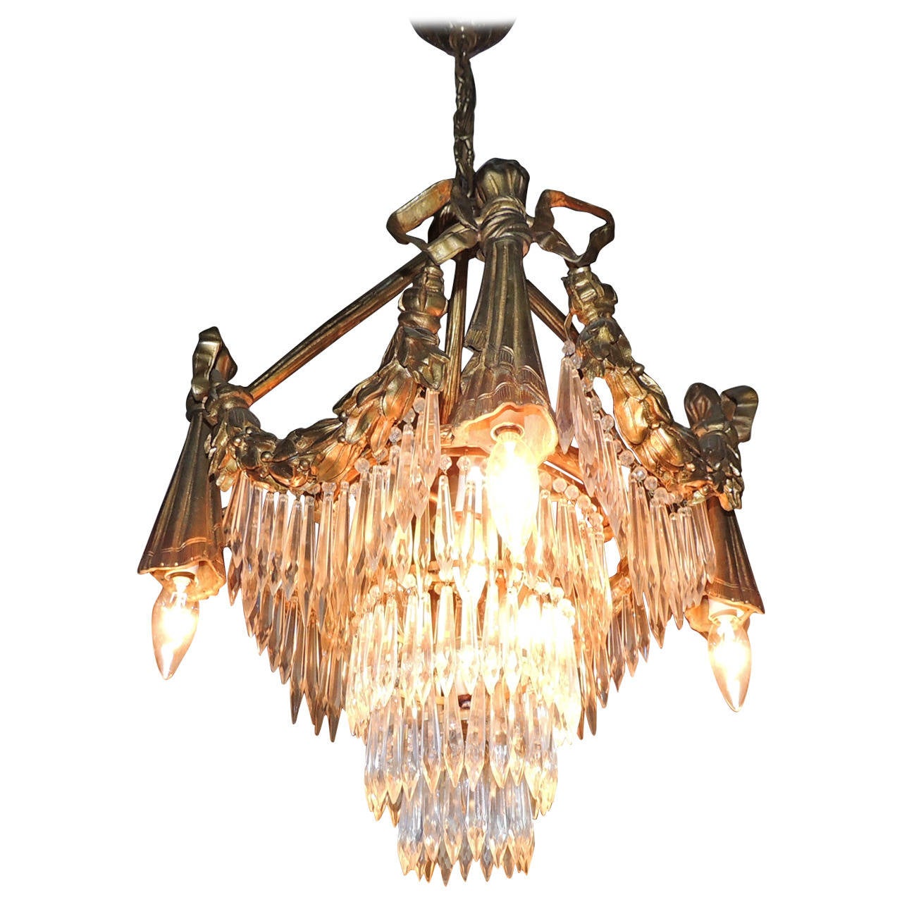 Wonderful French Gilt Bronze And Crystal Tear Drop Bows Swag Wonderful French Gilt Bronze And Crystal Tear Drop Bows Swag Chandelier For