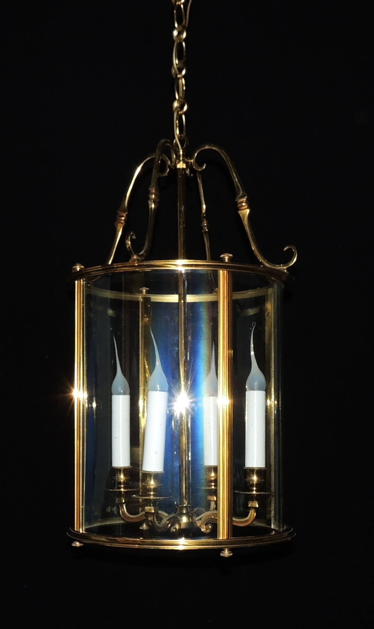 Classic Pair of Four-Light Bronze and Crystal Lanterns In Excellent Condition In Roslyn, NY