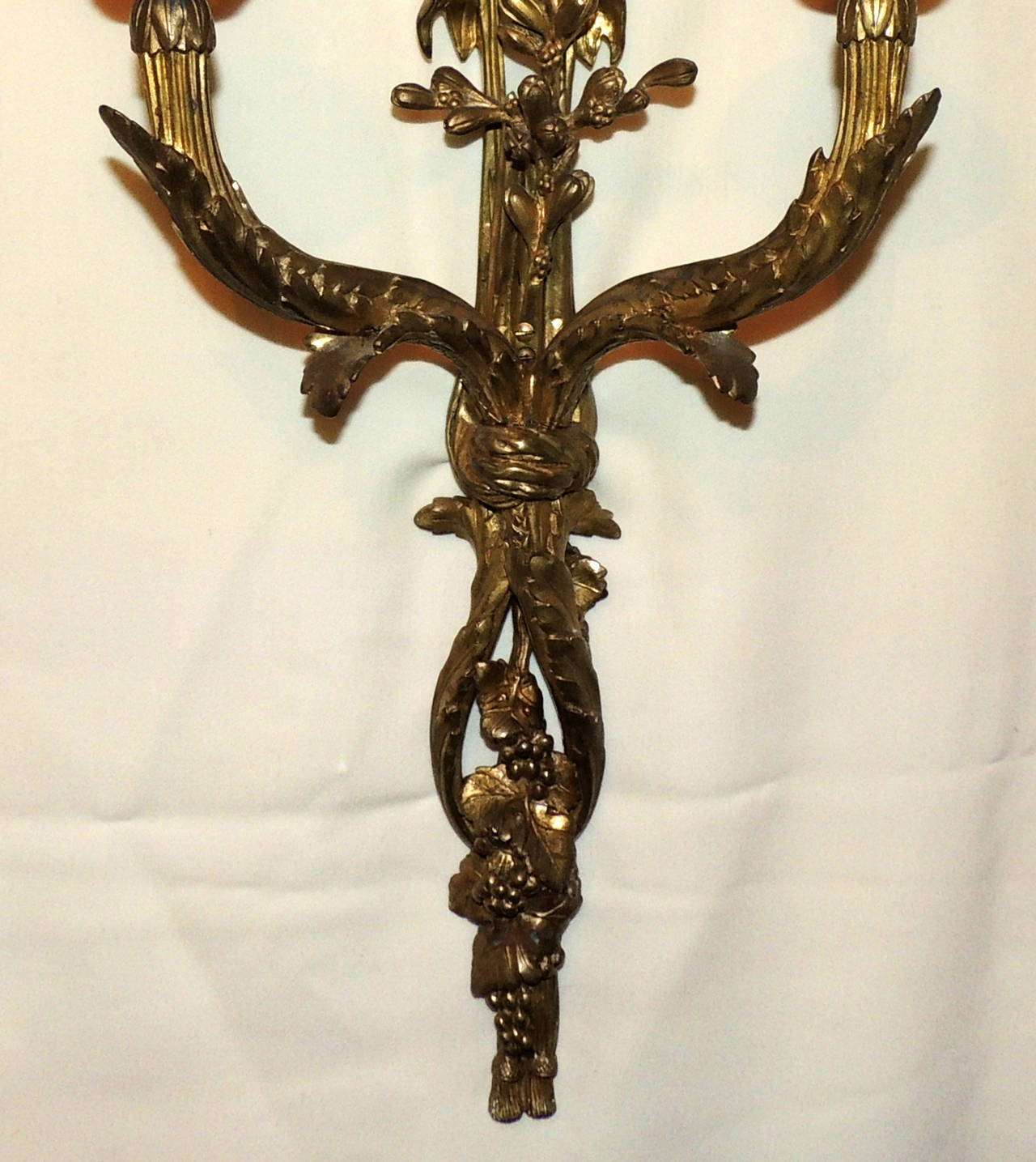 Fine Pair of Elegant French Doré Bronze, Two-Arm Bow Top Sconces 1