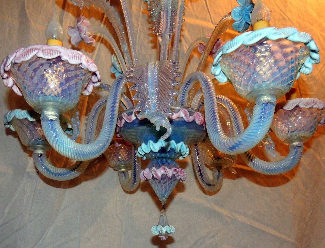 Wonderful Vintage Murano Venetian Blown Glass Pink and Blue Floral Chandelier In Good Condition In Roslyn, NY