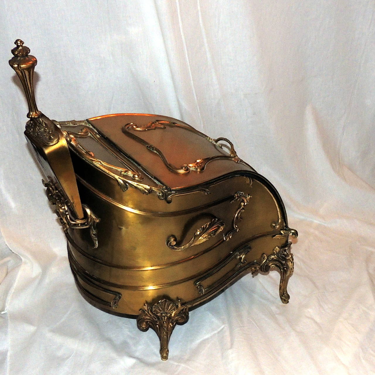 Wonderful French Bronze Brass Coal Scuttle Box with Original Insert and Shovel 2