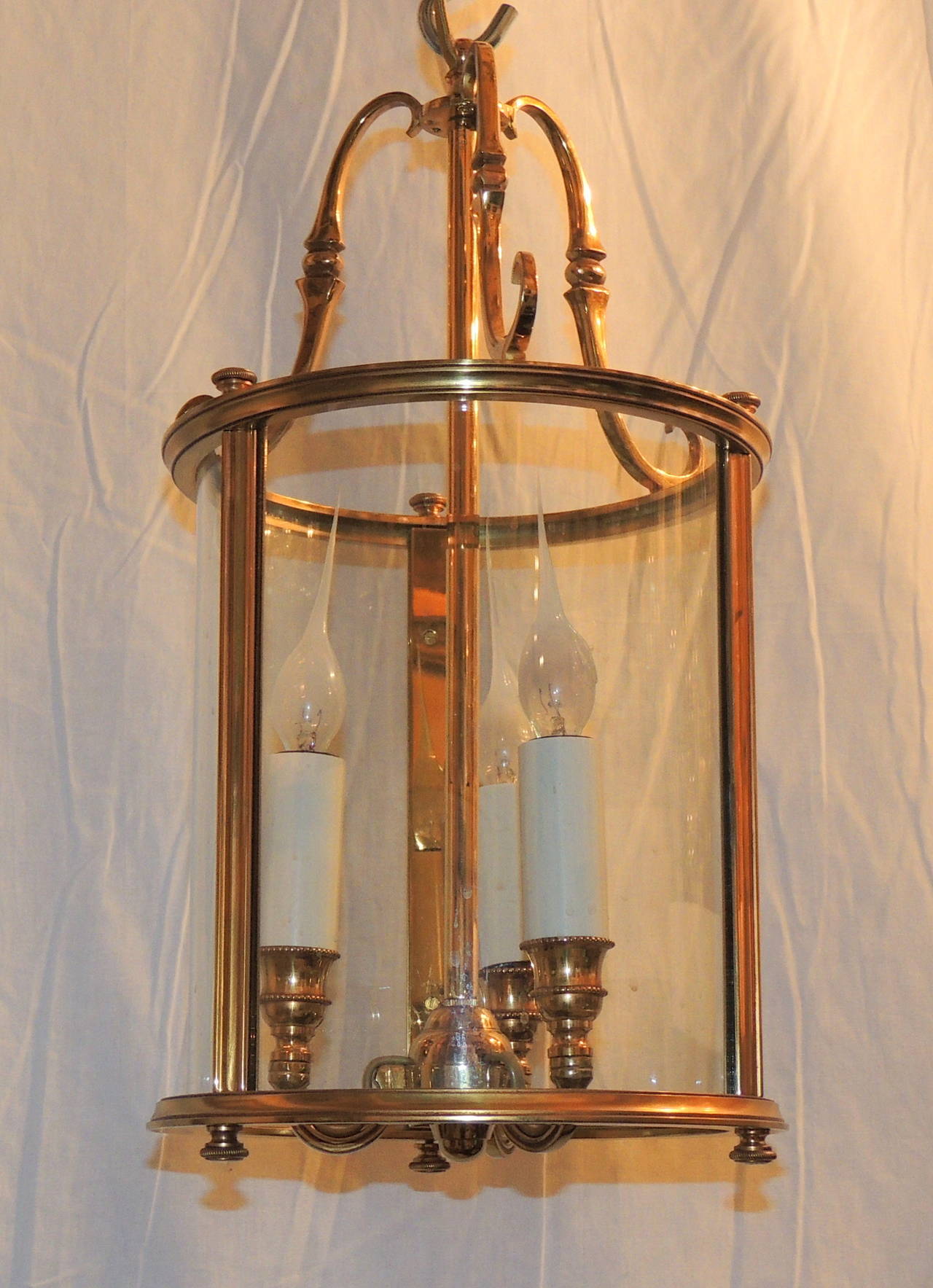 Wonderful Pair Gilt Bronze Louis XVI Lantern Fixtures with Curved Glass Panels 1