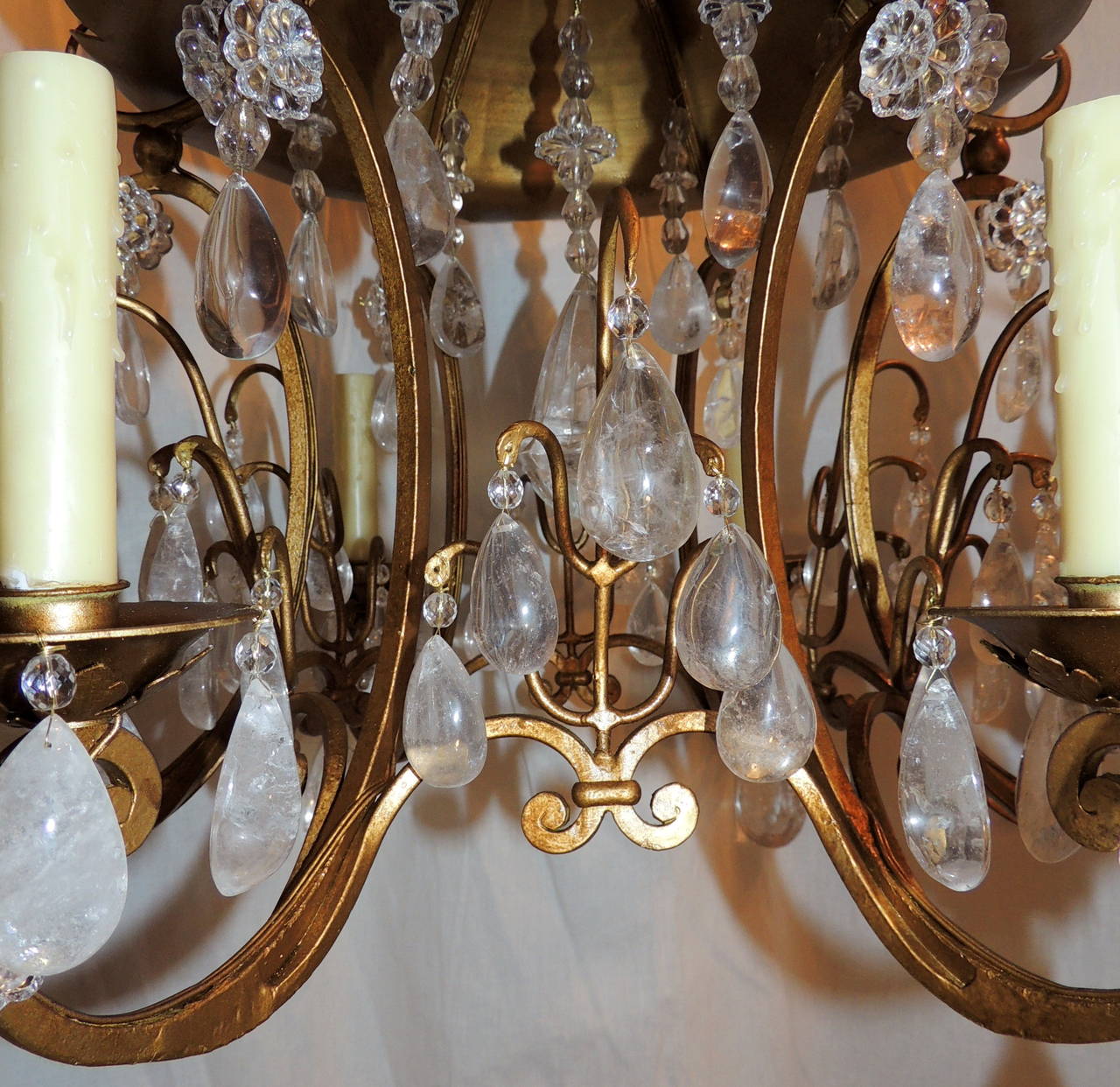 Wonderful Baguès Gold Gilt Pagoda Rock Crystal Vintage Chandelier Fixture In Good Condition In Roslyn, NY