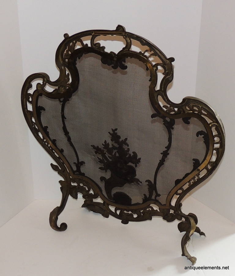 Mid-20th Century French Dore Ormolu Bronze Fire Place Screen Floral Bouquet Scrollwork Firescreen