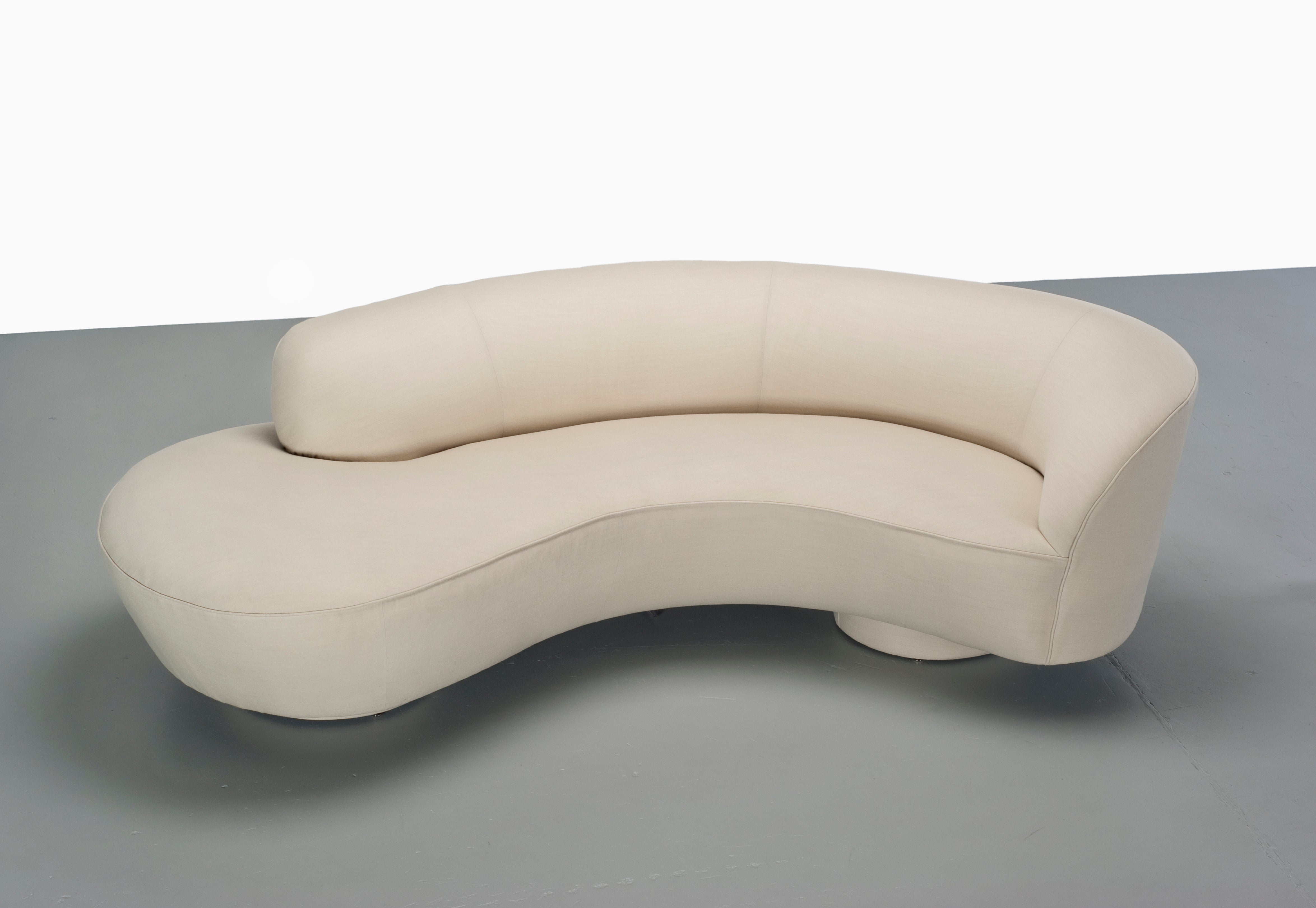 Vladimir Kagan sofa For Sale